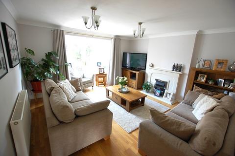 4 bedroom detached house for sale, Cedar Avenue, Greater Manchester SK15