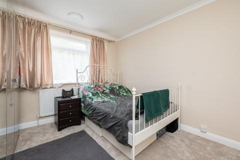 undefined, Lynmouth Avenue, Morden SM4