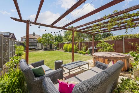4 bedroom semi-detached house for sale, Ruston Avenue, Surbiton KT5