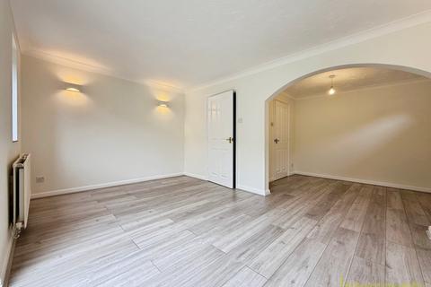 undefined, Blenheim Court, Herts CM23