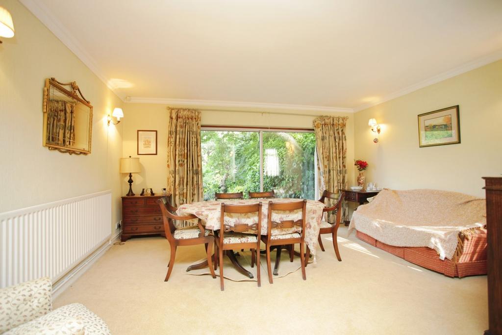 Dining Area No: 05