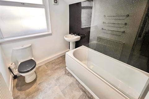 3 bedroom terraced house for sale, Thornley Street, Staffordshire DE14
