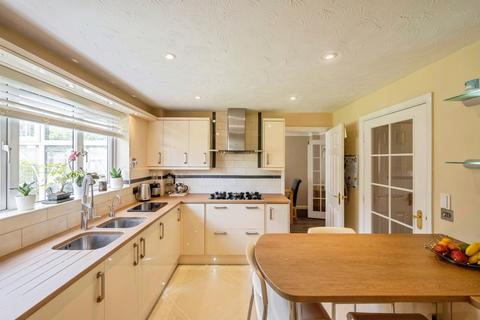 38 Kiplin Drive, Norton, Doncaster, DN6 9GD