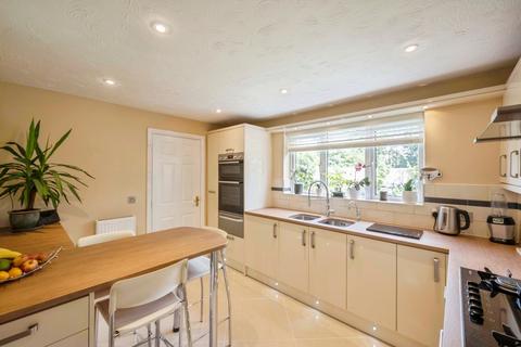 38 Kiplin Drive, Norton, Doncaster, DN6 9GD