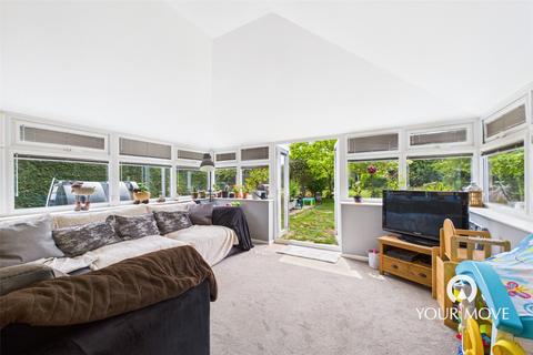 14 Hillside, Mendham, Harleston, IP20 0JF