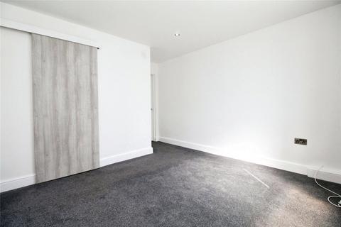 2 bedroom flat to rent, Lawrence Road, Hampshire PO5