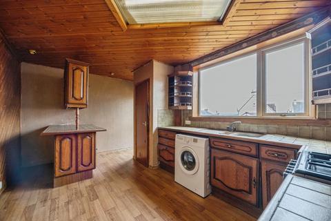 undefined, Dewar Avenue, Alloa FK10