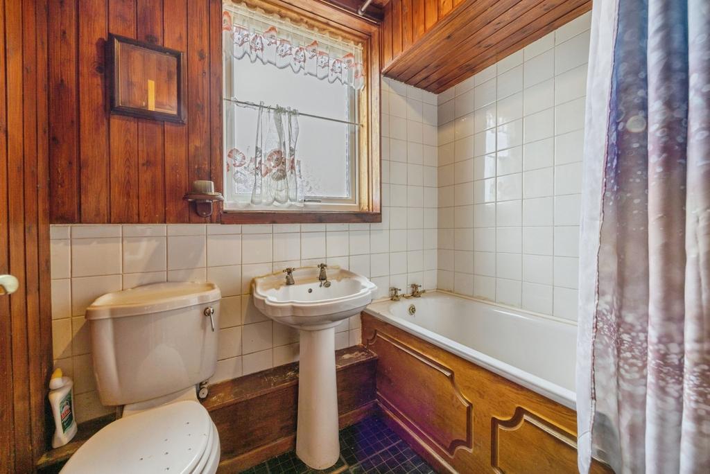 Bathroom/Wc