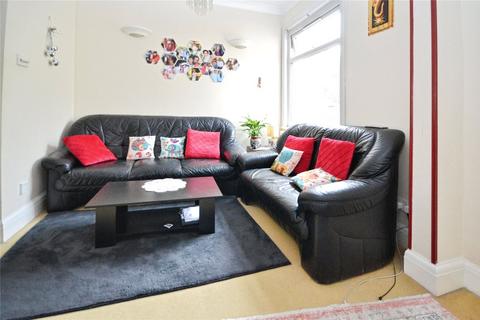 2 bedroom bungalow for sale, Curtis Road, Hounslow TW4