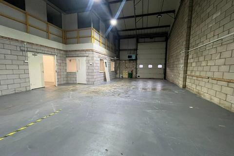 Industrial development to rent, Farthing Rd Ipswich IP1 5AP