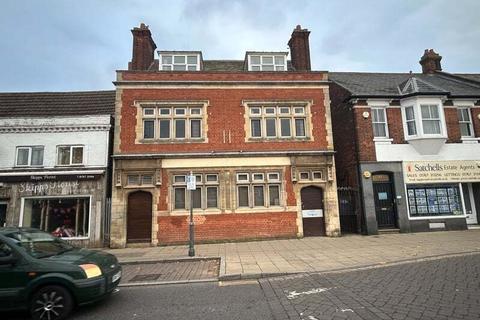 Retail property (high street) to rent, 45 High St Biggleswade SG18 0JF