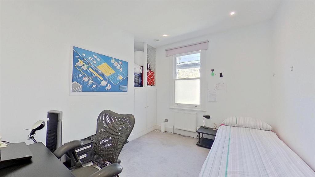 Swaby-Road-Earlsfield-Road-SW18-06182025 151421.jp