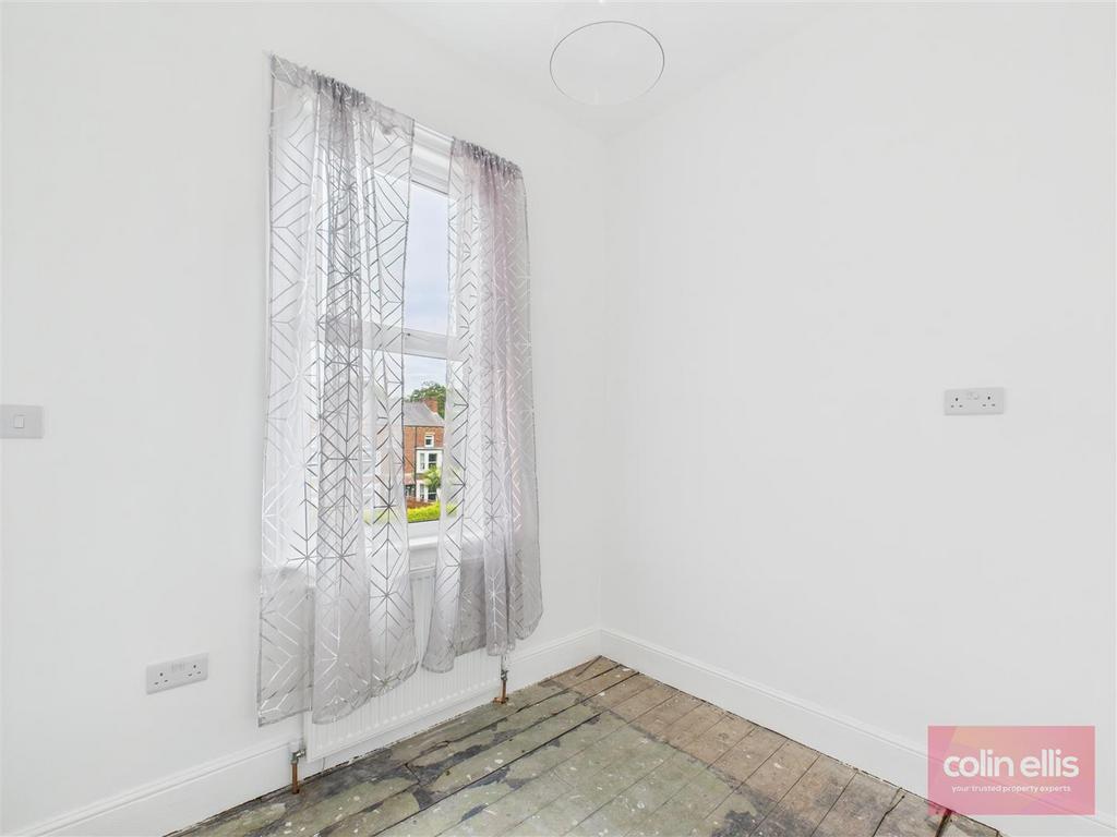CAM05075 G0-PR0133-STILL007.jpg