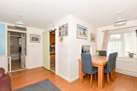 1 bedroom ground floor maisonette for sale, Hyperion Court, Crawley RH11