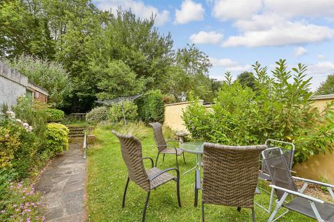 25 Anglesey Close, Crawley, RH11 9HG