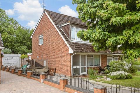 3 bedroom semi-detached house for sale, Anglesey Close, Crawley, West Sussex