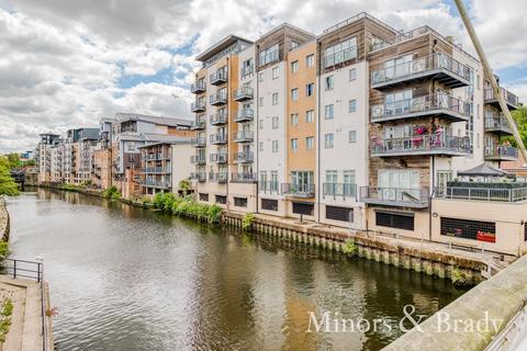 2 bedroom apartment to rent, Cannon Wharf, King Street