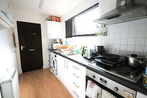 2 bedroom terraced house to rent, Junction Street, Derby DE1
