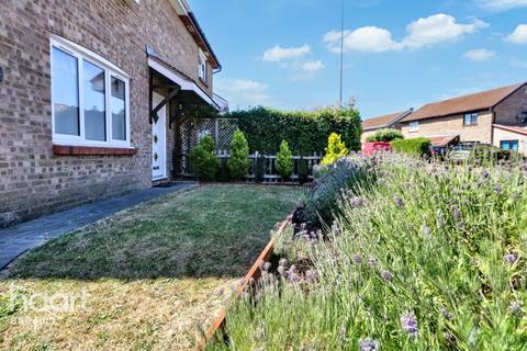3 bedroom semi-detached house for sale, Stonefield, Bar Hill