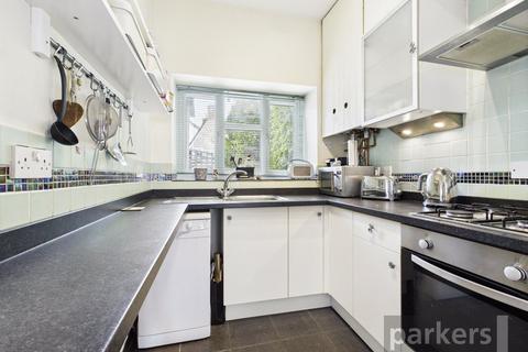 undefined, Newland, Witney, Oxfordshire, OX28