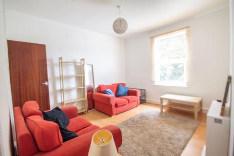 2 bedroom terraced house to rent, Junction Street, Derby DE1