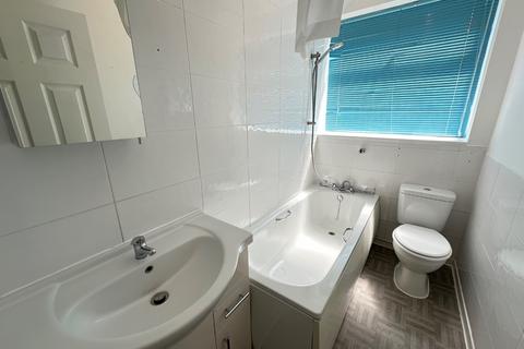 undefined, Hitchin Road, Luton, Bedfordshire, LU2 7TT