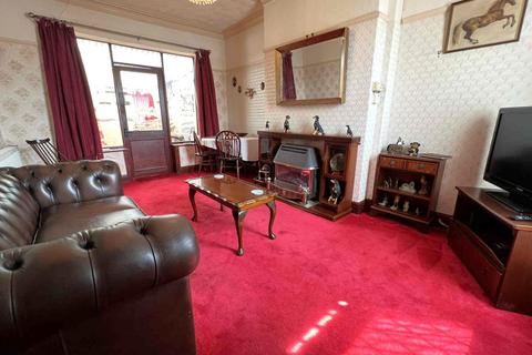 undefined, Warbreck Drive, Bispham FY2