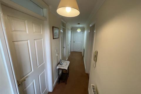2 bedroom property for sale, Thingwall Road, Wirral