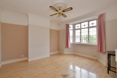 13 Marmion Close, London, E4 8EN