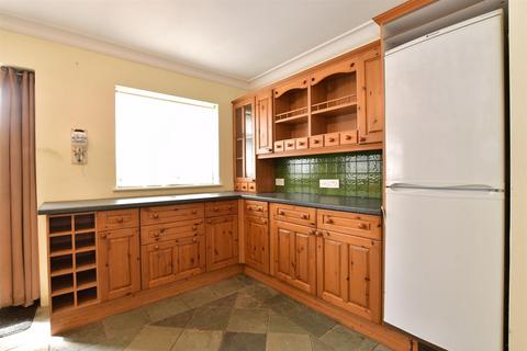 13 Marmion Close, London, E4 8EN