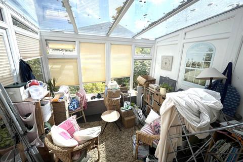 18 Bramble Drive, Chippenham, SN15 3PH
