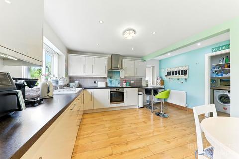 6a Orchard Drive, Ackworth, Pontefract, WF7 7DS