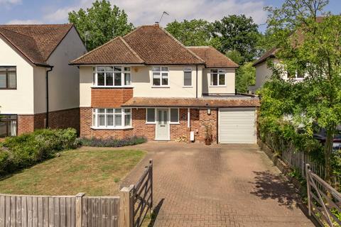 Kennel Lane, Fetcham, Leatherhead, KT22