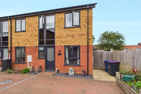 Oxford Court, Market Rasen, LN8