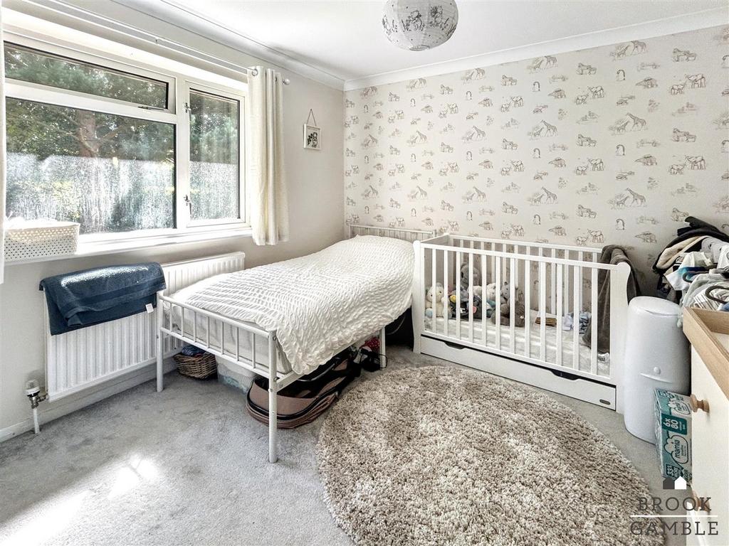 01323 438506