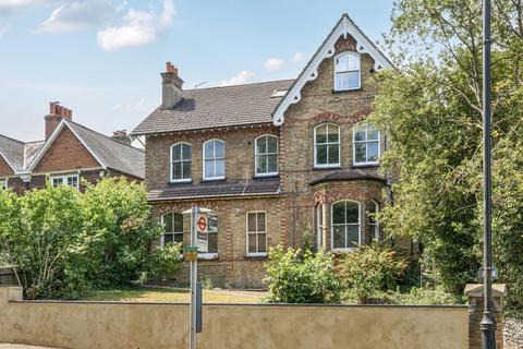 2 bedroom apartment for sale, Park Hill Close, Carshalton SM5