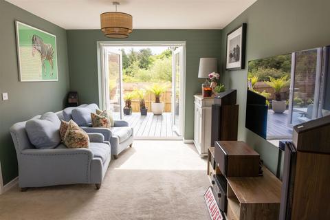 4 bedroom detached house for sale, Foxglove Way, Scarborough