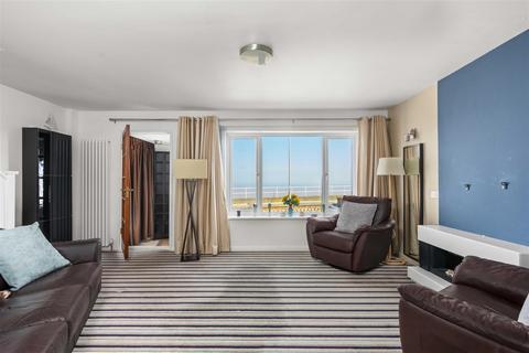 undefined, South Promenade, WITHERNSEA