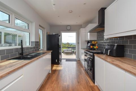 5 bedroom detached house for sale, Mill Lane, Hastings
