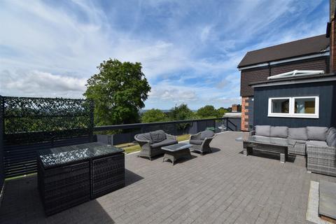 5 bedroom detached house for sale, Mill Lane, Hastings