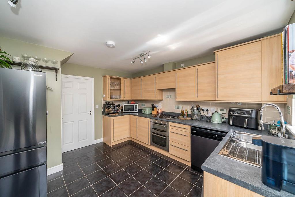 Kitchen diner
