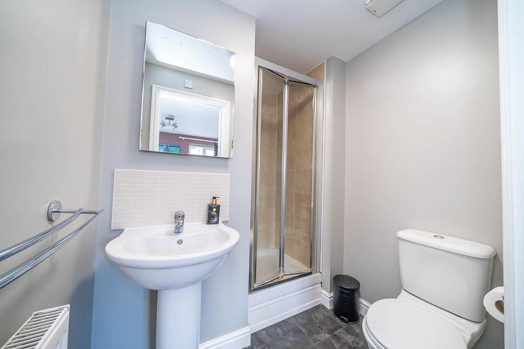 En suite shower room