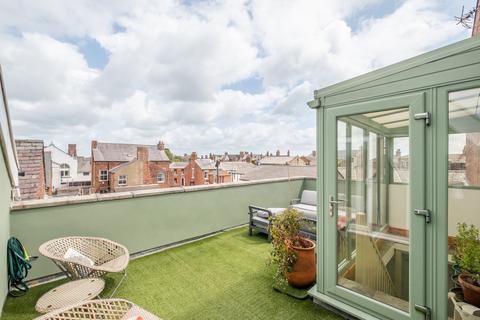 3 bedroom apartment for sale, South Clifton Street, Lytham, FY8