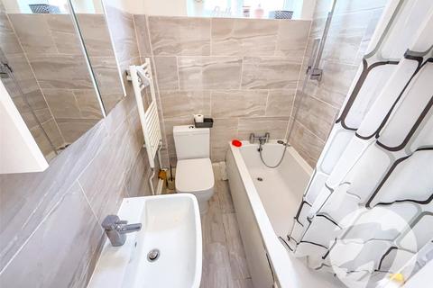 130 Gregory Crescent, London, SE9 5RY