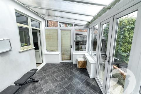 130 Gregory Crescent, London, SE9 5RY