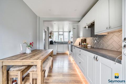 3 bedroom semi-detached house for sale, Great Goodwin Drive, Surrey GU1