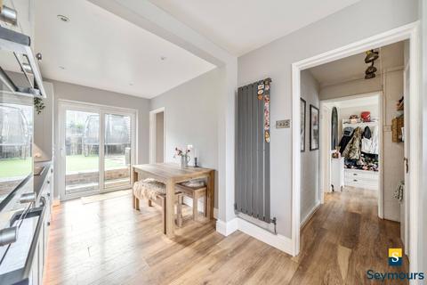 3 bedroom semi-detached house for sale, Great Goodwin Drive, Surrey GU1