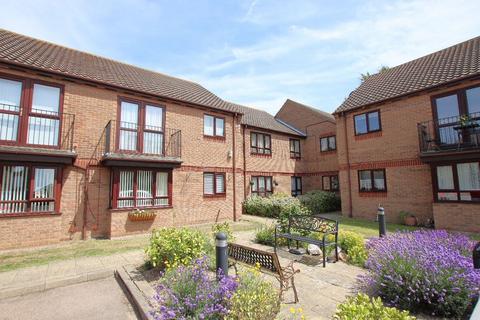 2 bedroom flat for sale, Jack Branch Court, Wash Lane, CO15