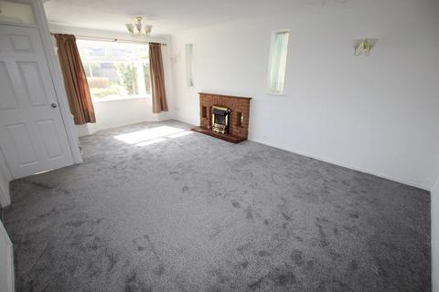 2 bedroom bungalow for sale, Abinger Close, Clacton on Sea, CO16