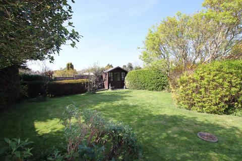 4 bedroom detached house for sale, Wash Lane, Clacton on Sea, CO15
